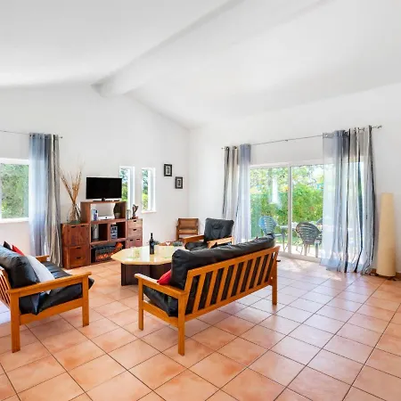 Monte Quercus By Interhome