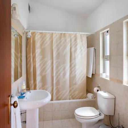 Monte Quercus By Interhome