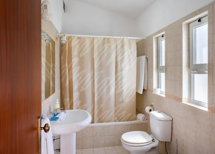 Monte Quercus By Interhome